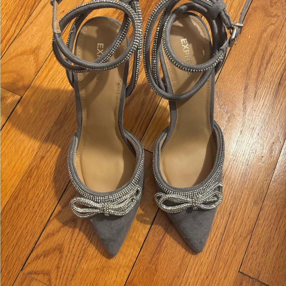 Express Silver and Gray Women's Heels with Bow Accent